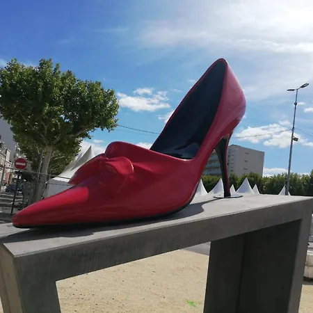 民宿 Genissieux, Vue Sur Vercors *